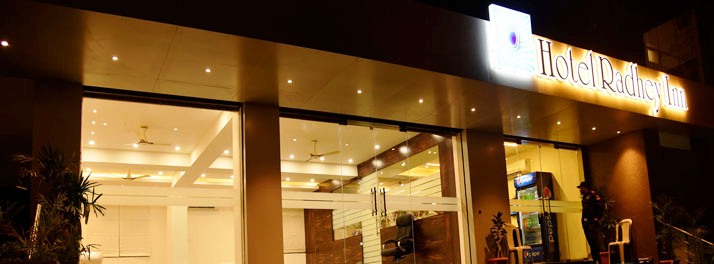 Hotel Radhey Inn - Amravati 01.jpg